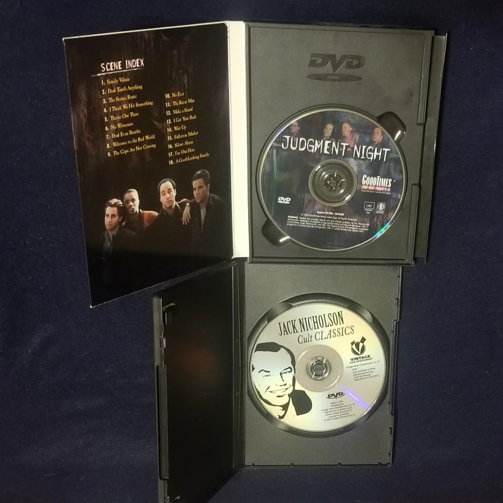 7 horrifying movie dvds - Picture 7 of 8